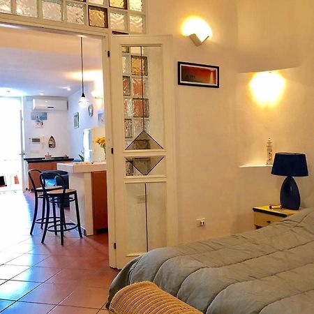 Ponza Holiday Homes - Porto Kültér fotó